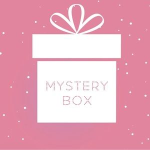 mystery box 3 pieces clothes for $5 size m